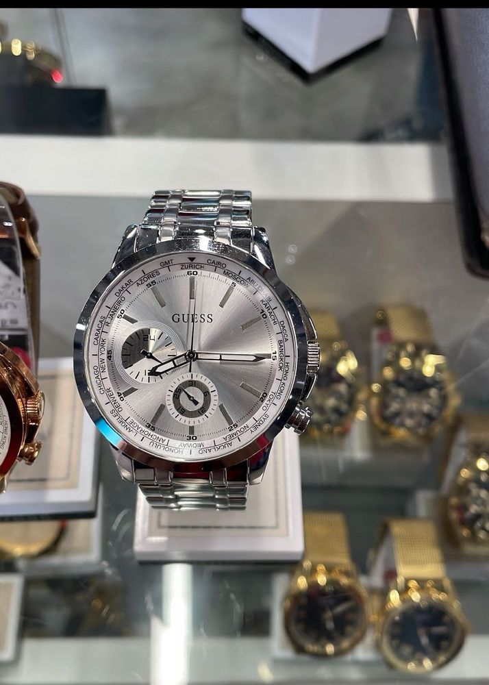 Elegant GUESS Silver Watch