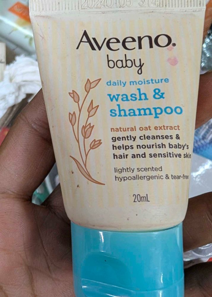 Aveeno Baby Daily Moisture Wash &amp; Shampoo X 3