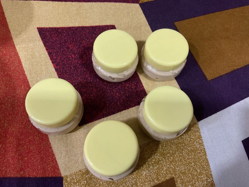 cream of skin whitening pure herbal no side effect
