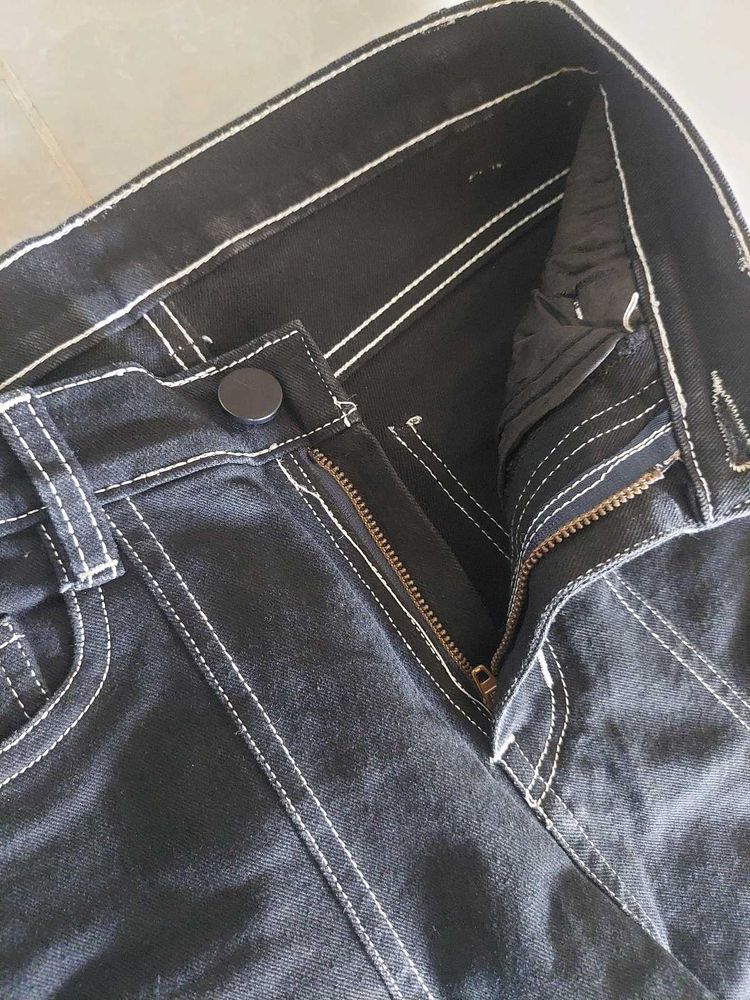 women black straight fit jeans
