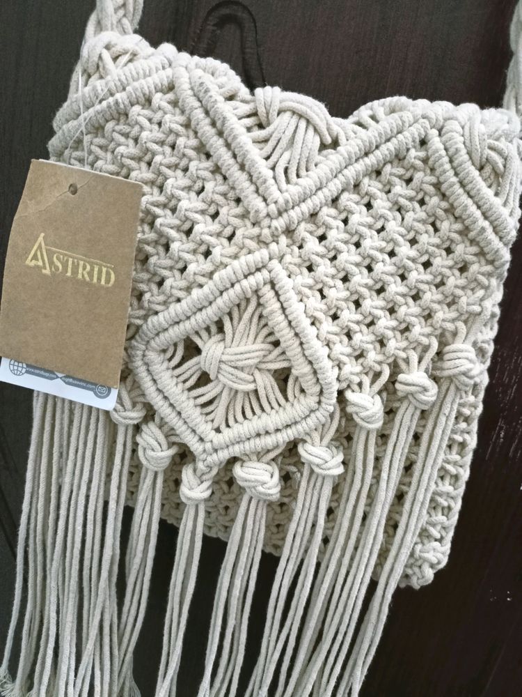 Astrid premium Classy Sling Bag(Handmade)❤️