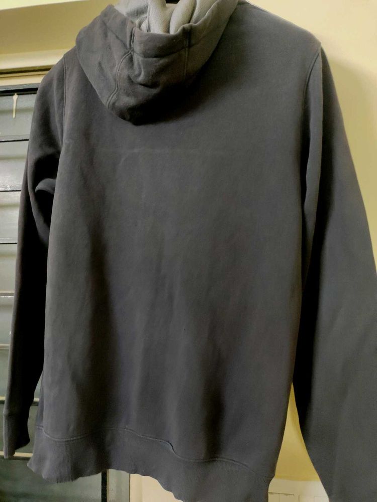 Underarmour Men's Grey Pullover Hoodie