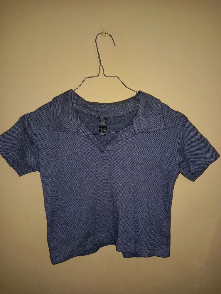 Trendy Collar Crop Top