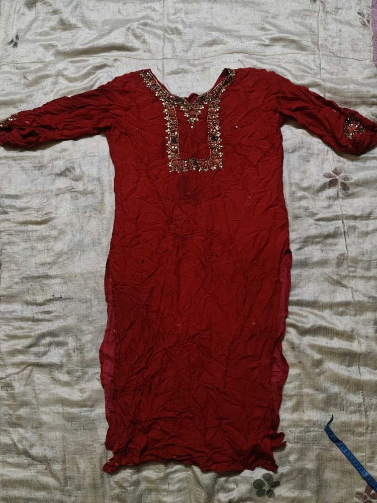 Red Embroidered Kurta