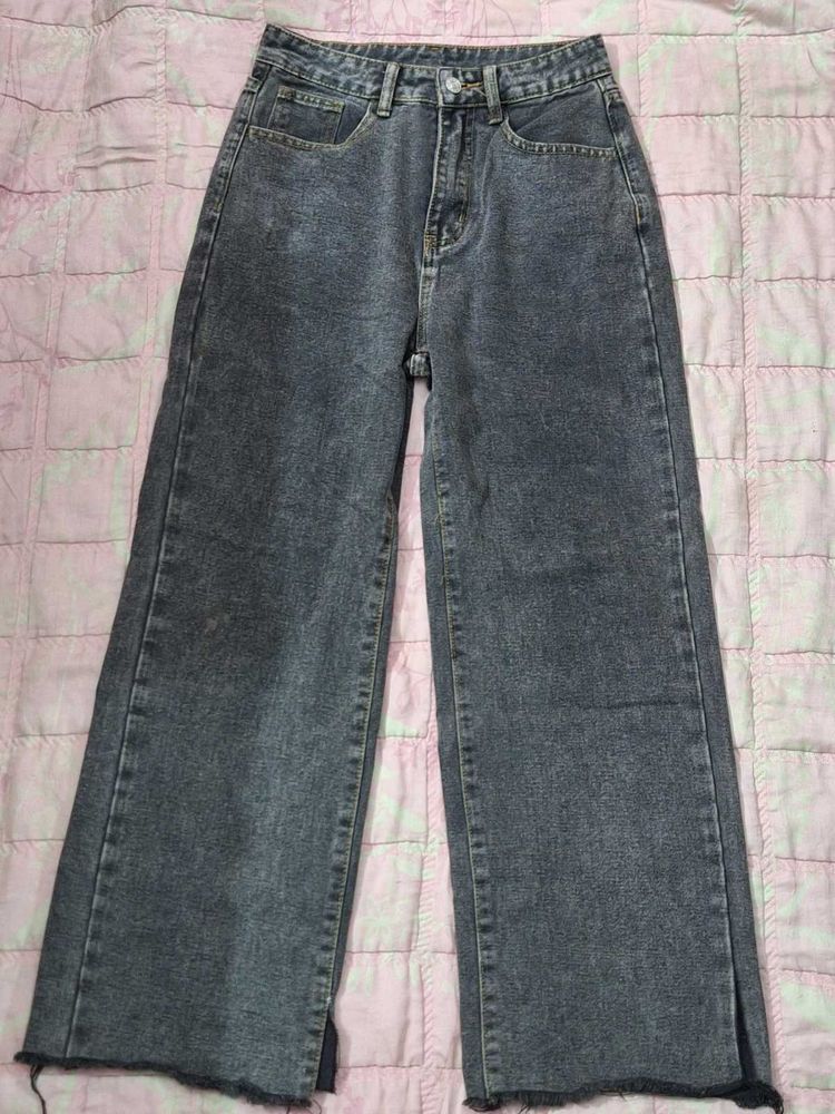 highwaisted Grey Wash Wide Leg Jeans