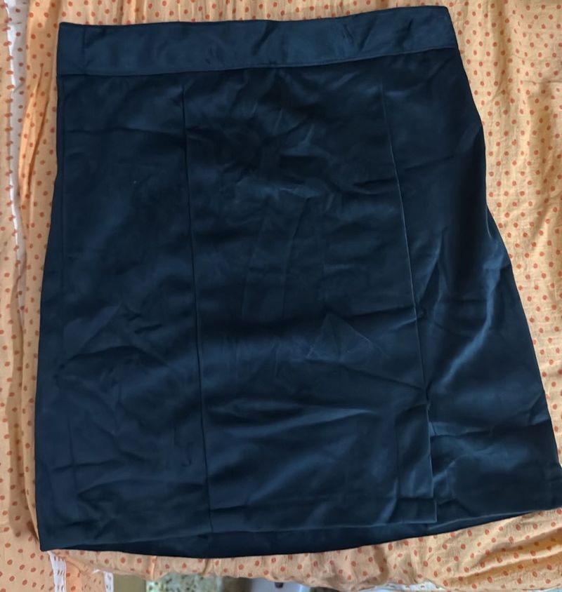 Black  Skirt