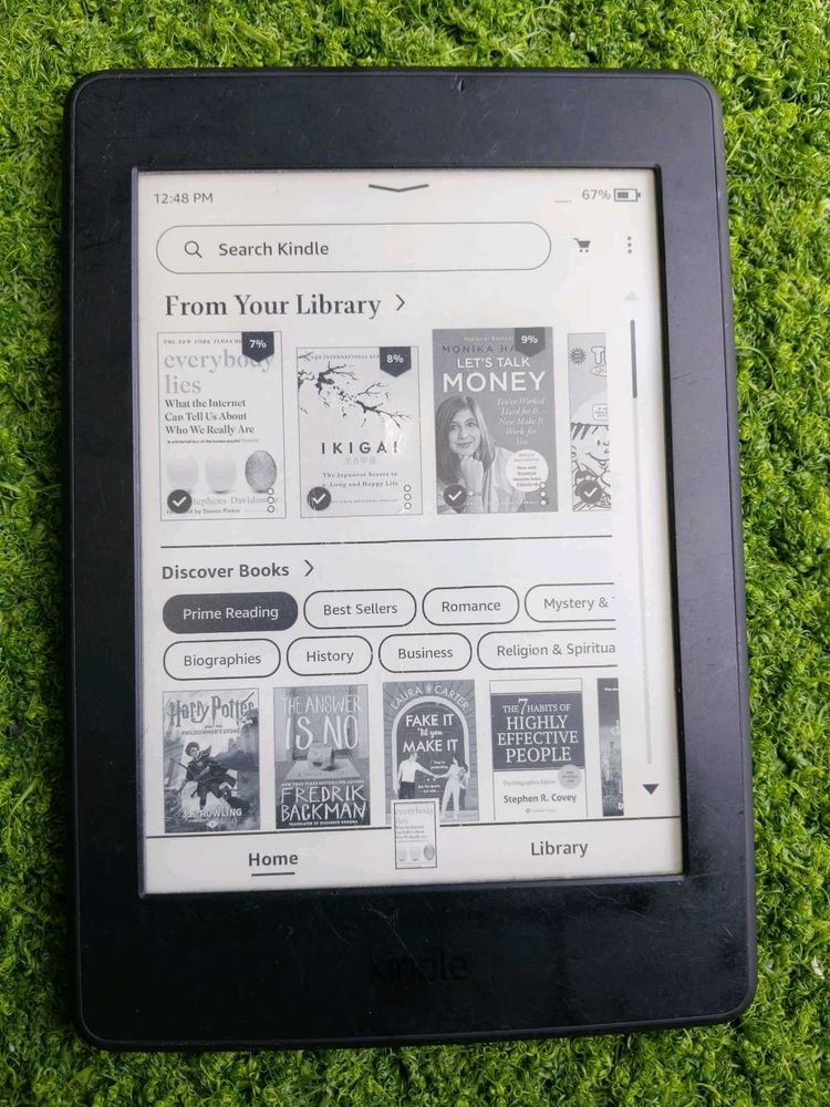 Amazon Kindle E-Reader – Adjustable Brightness