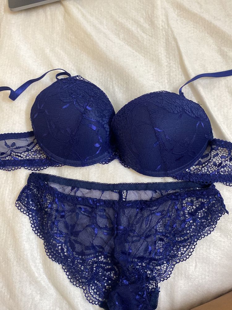 Blue Lace Bikni Lingerie Set Size 36