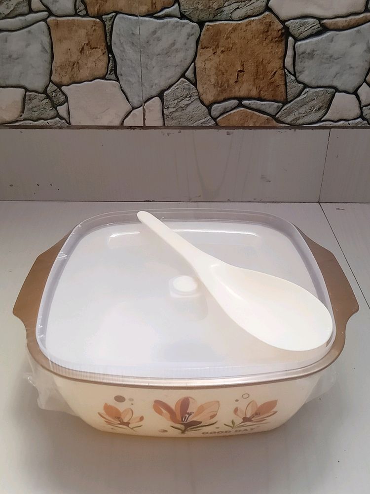 2500  Hot And Fresh Microwave Safe Container