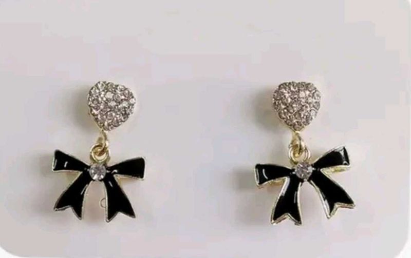 Korean Black Bow Studded Heart Earrings