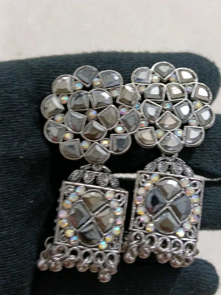 Exquisite Jhumka Earrings
