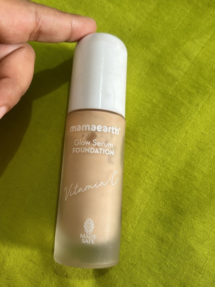 Mamaearth Glow Serum Foundation Vitamin C