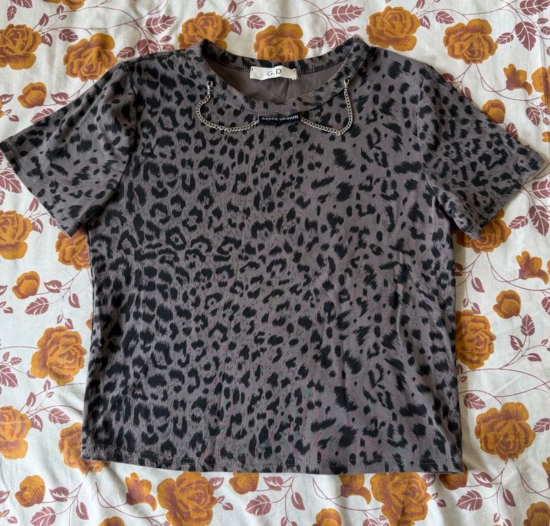 Leopard Print Top with detachable Chain Detai