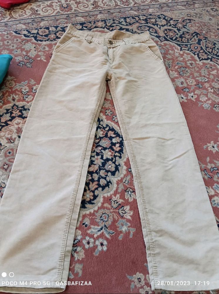 Fida Pant