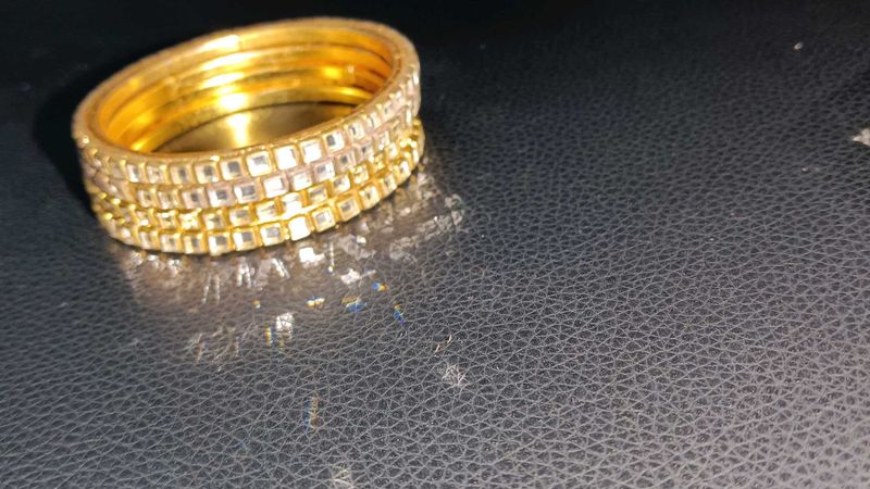 blingy gold kundan bangles