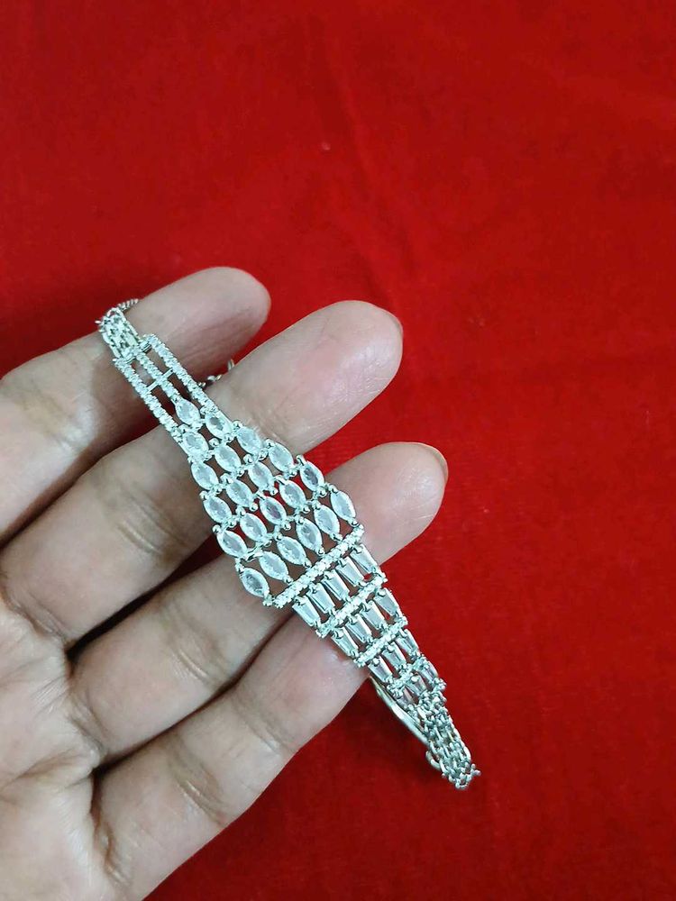 Exquisite Cubic Zirconia Bracelet premium quality
