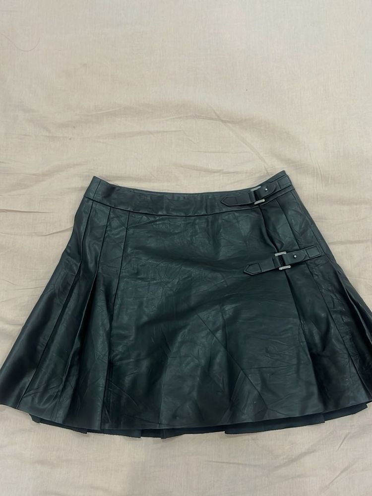 Black Pleated Faux Leather Skirt