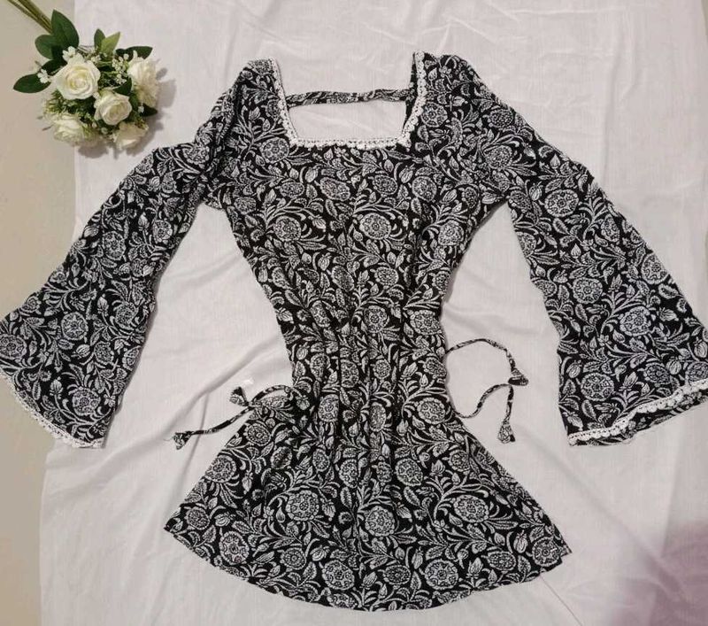 Floral Print black kurti