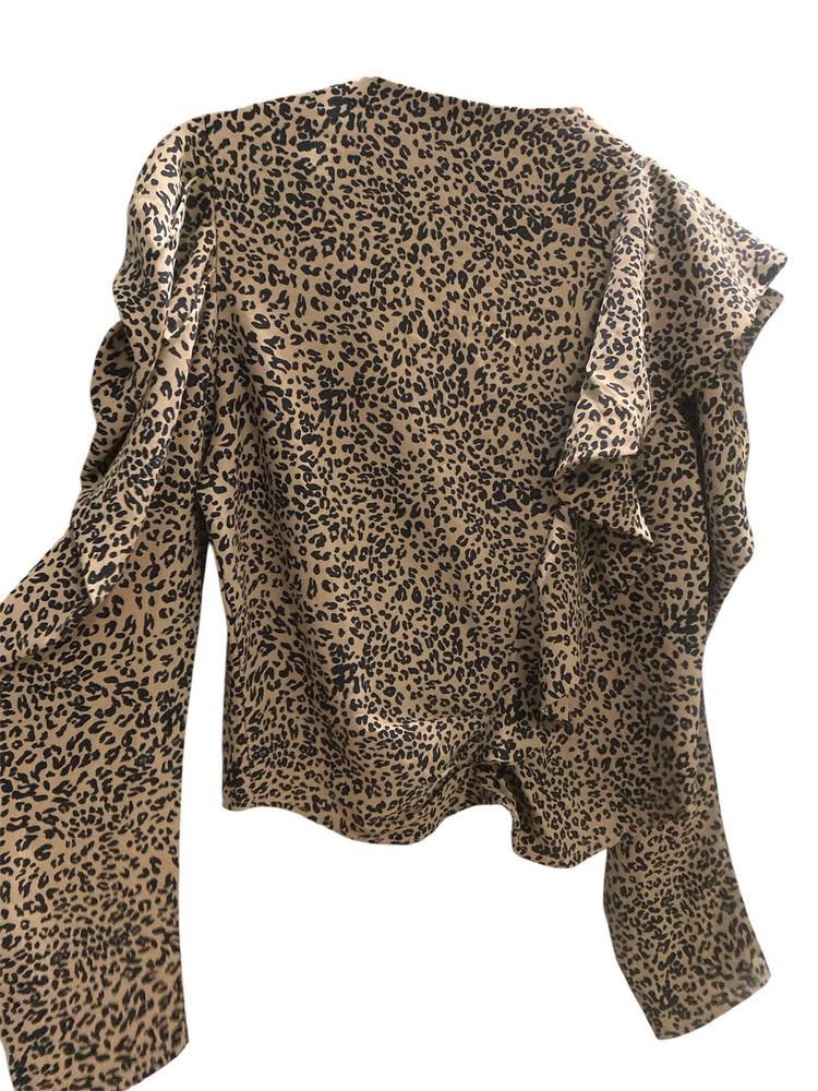 Leopard Print Ruffle top