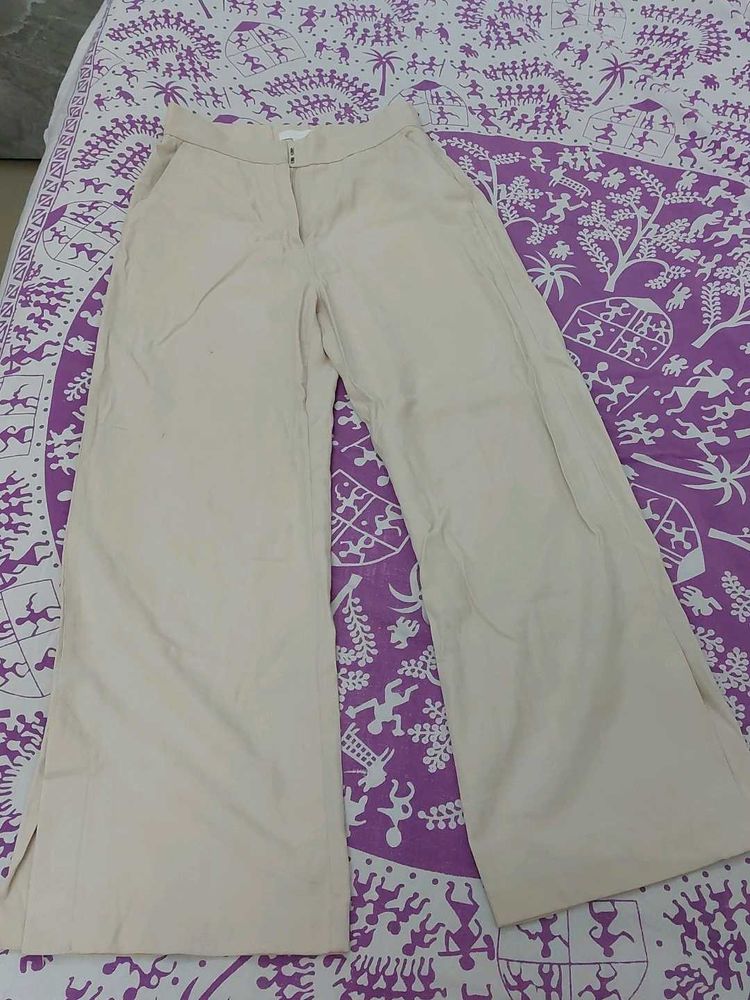 beige color pant