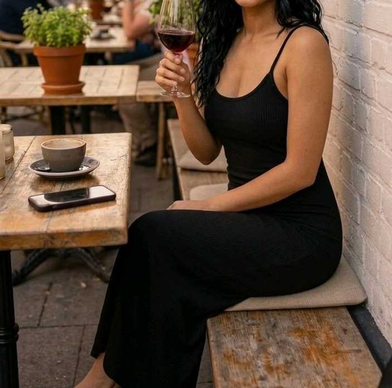 Chic Black Ribbed Maxi Dress