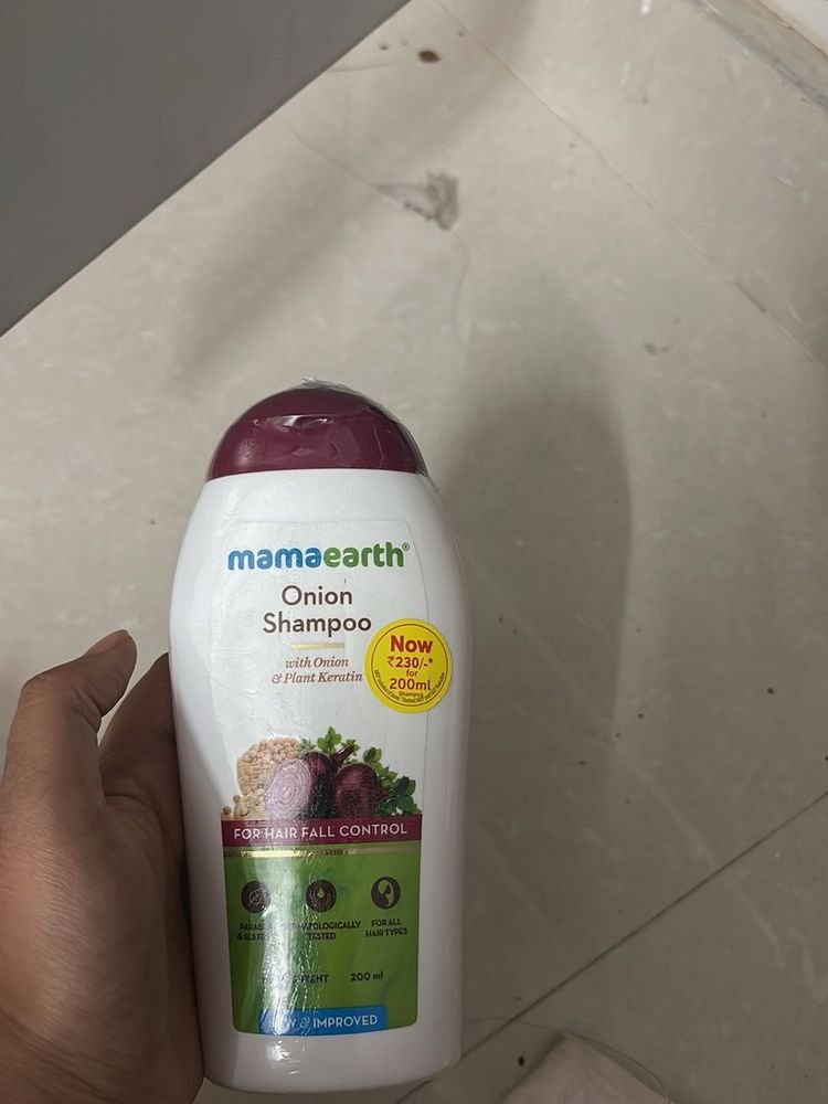 Mamaearth Onion Shampoo for Hair Fall Control