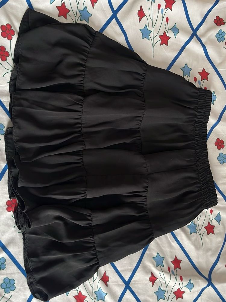Black Tiered Mini Skirt