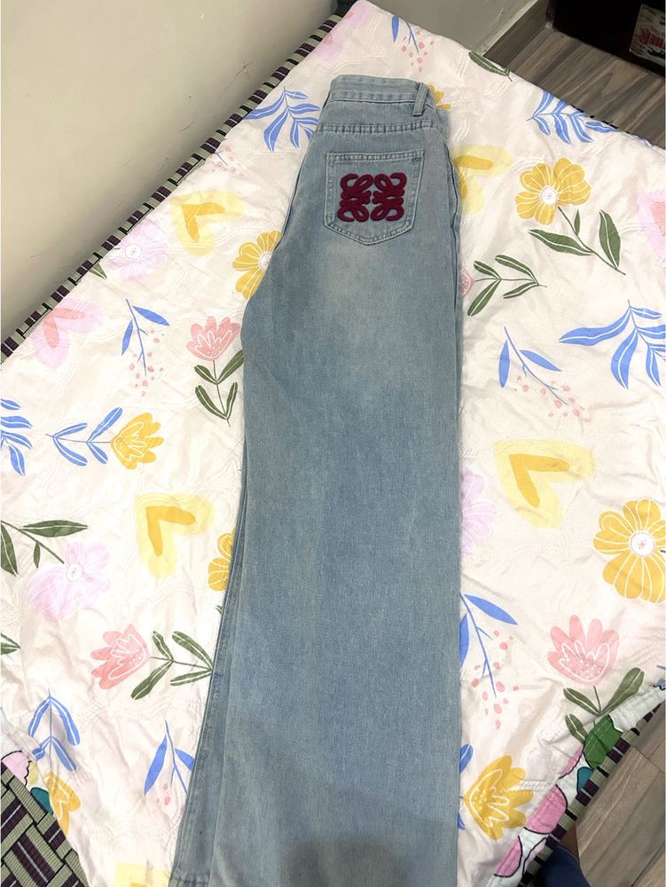 Wide leg jeans
