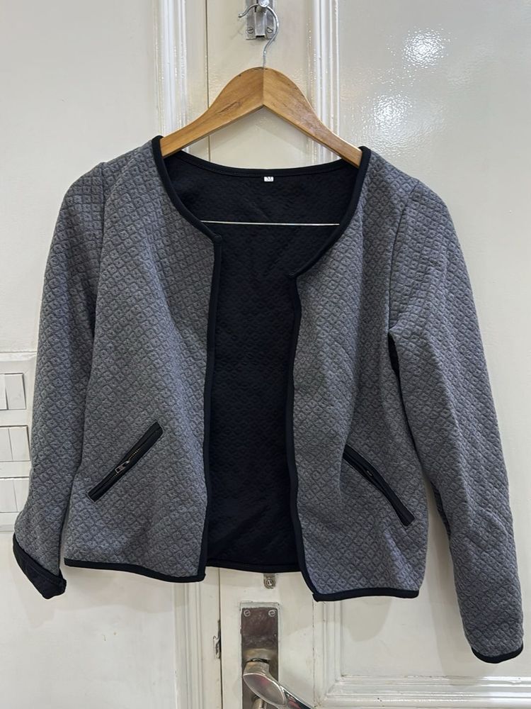 Stylish Gray Cropped Jacket