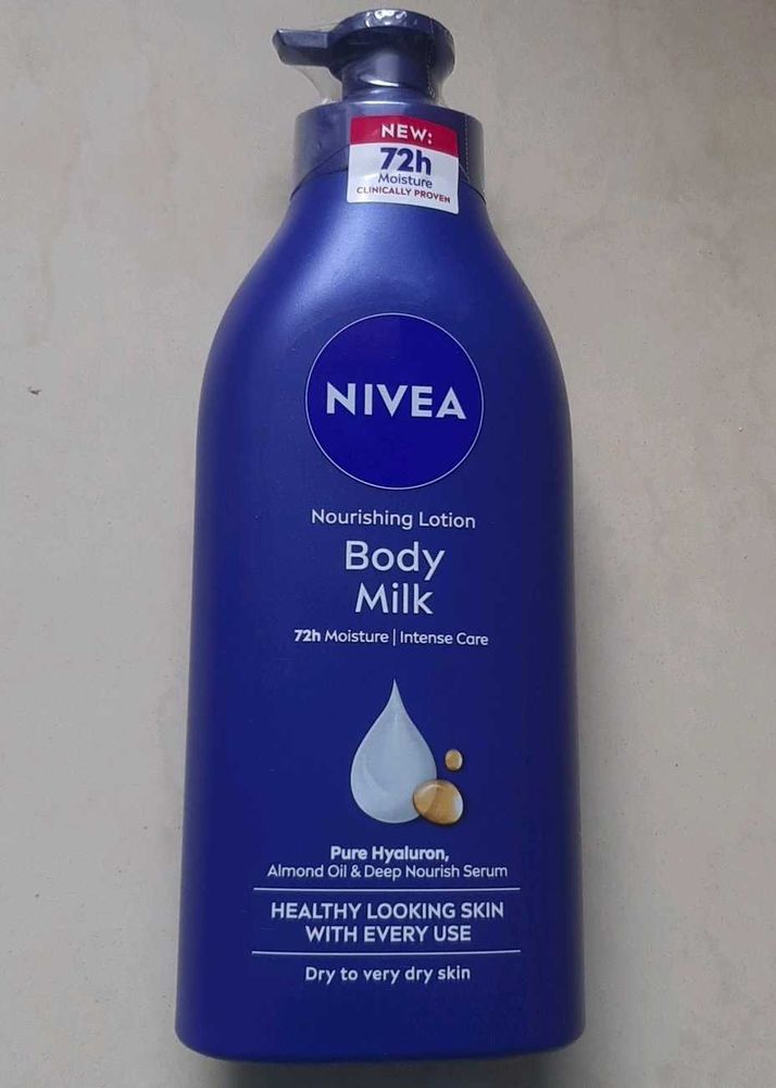NEW  TAG NIVEA Nourishing Body Milk Lotion