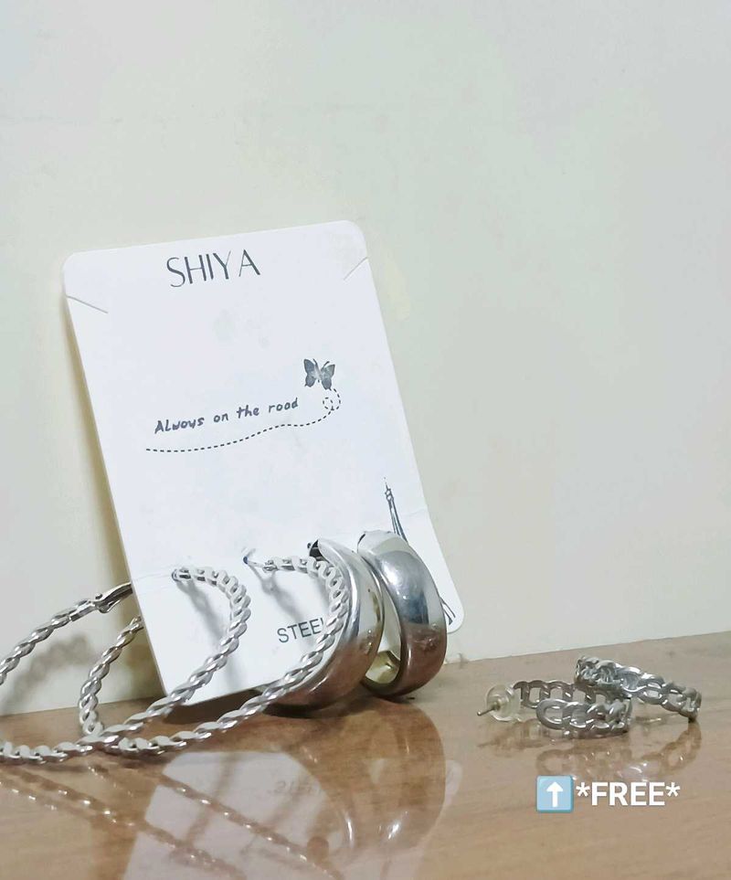 SHIYA Silver Hoop Earring set of 2 + *FREE* earing