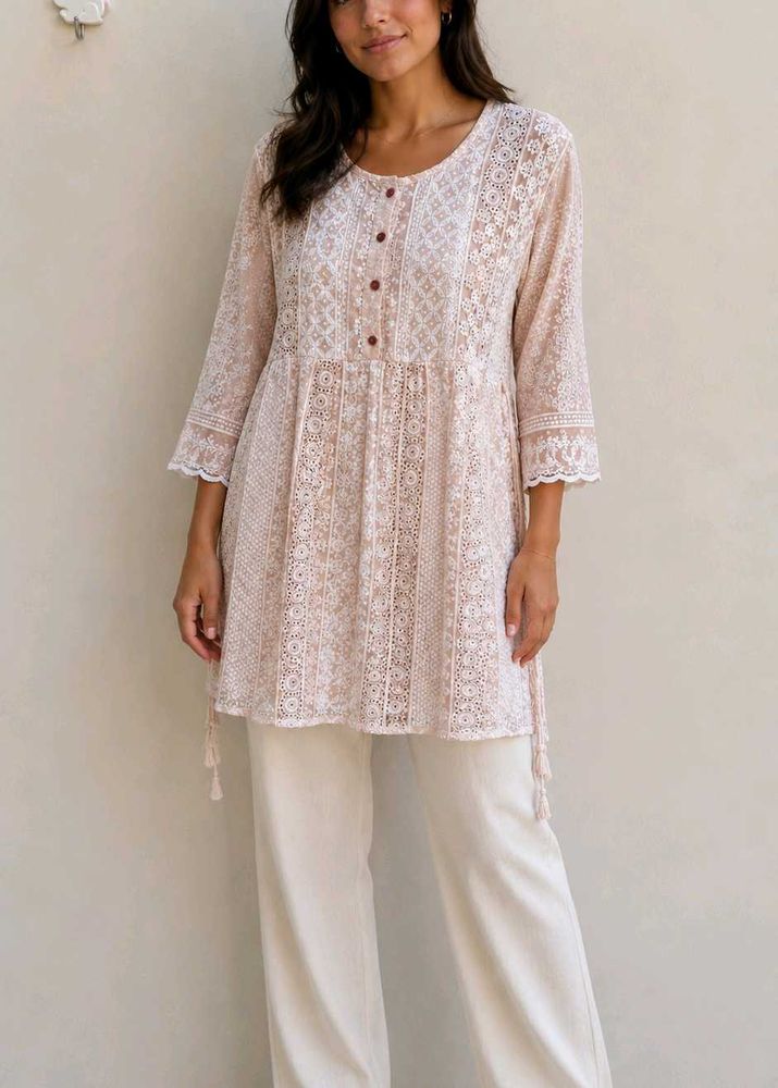 Women's Embroidered Kurta