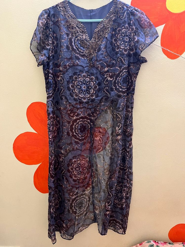 B1G1 beautiful kurti with slit