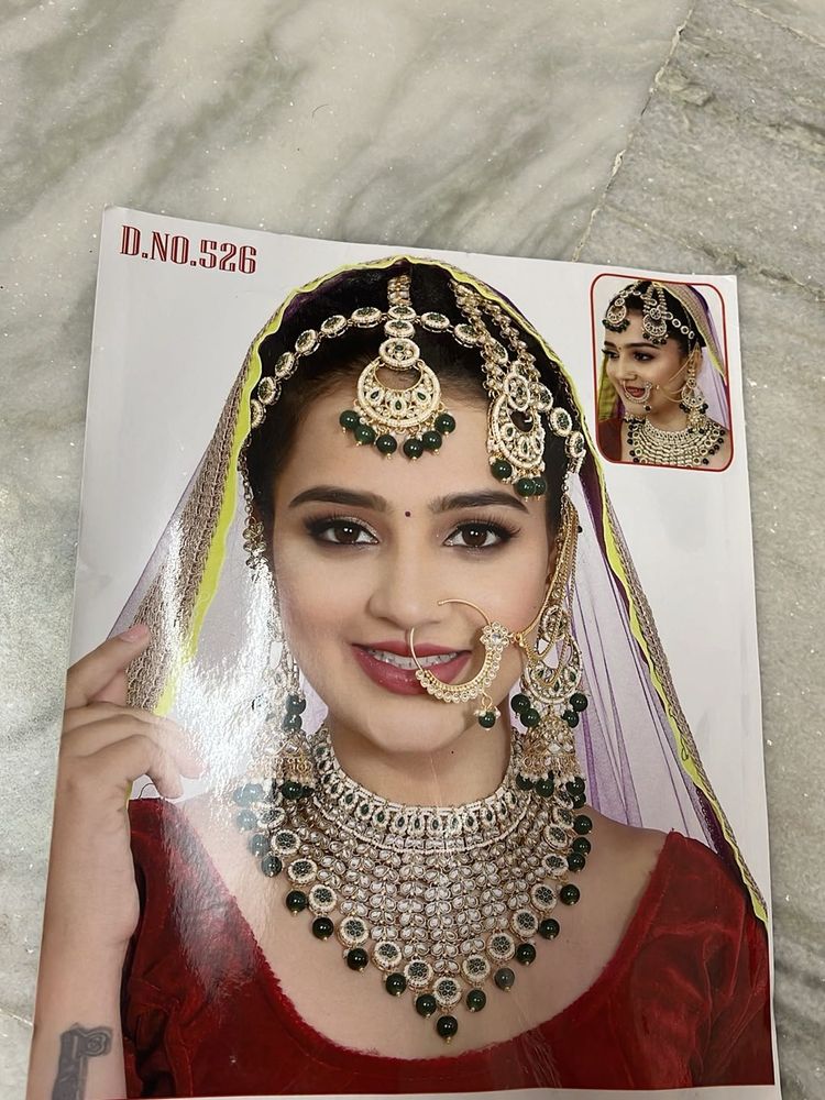 Stunning Kundan &amp; Pearl Bridal Jewelry Set