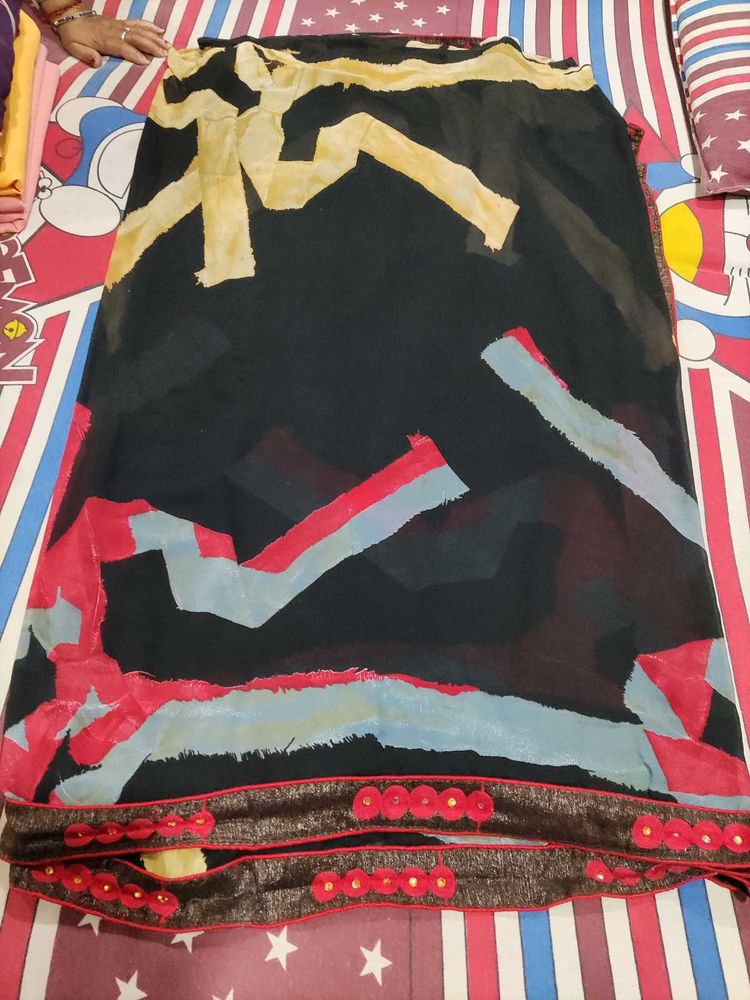 Abstract Print Black Saree