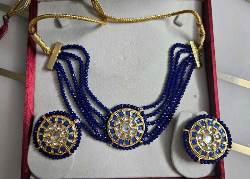 Stunning Blue Beaded Jewellery Set