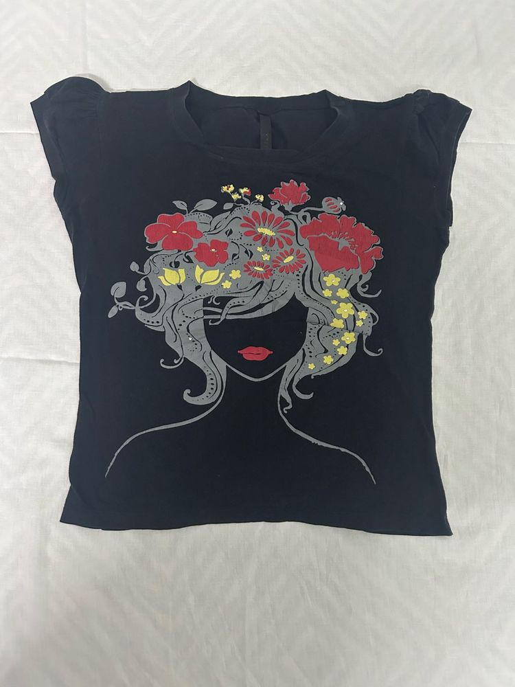 Flower Girl Print T-Shirt