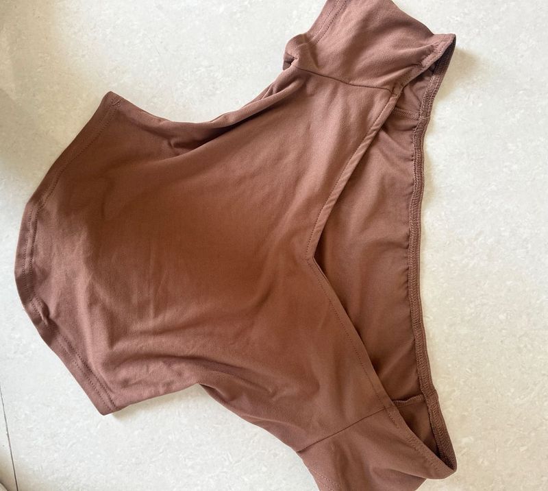 Brown off shoulder top 🚨🚨fixed price