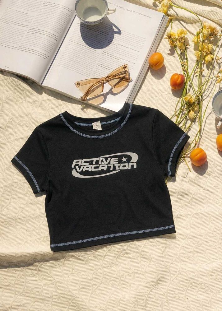 Black Active Vacation Cropped Tee