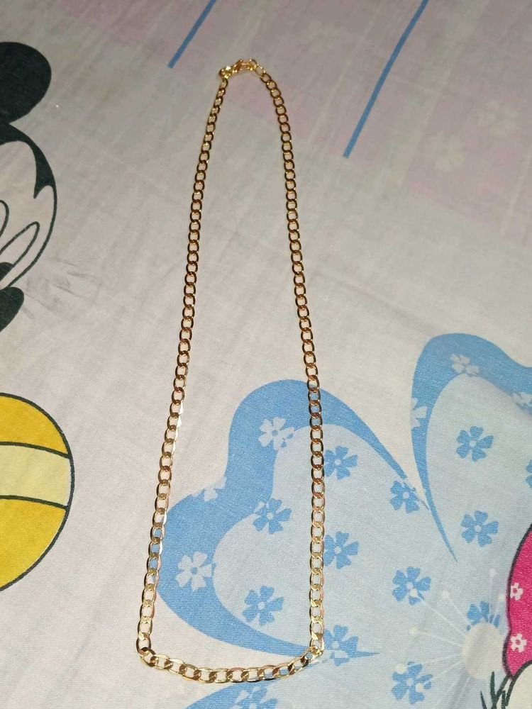 Elegant Golden Chain