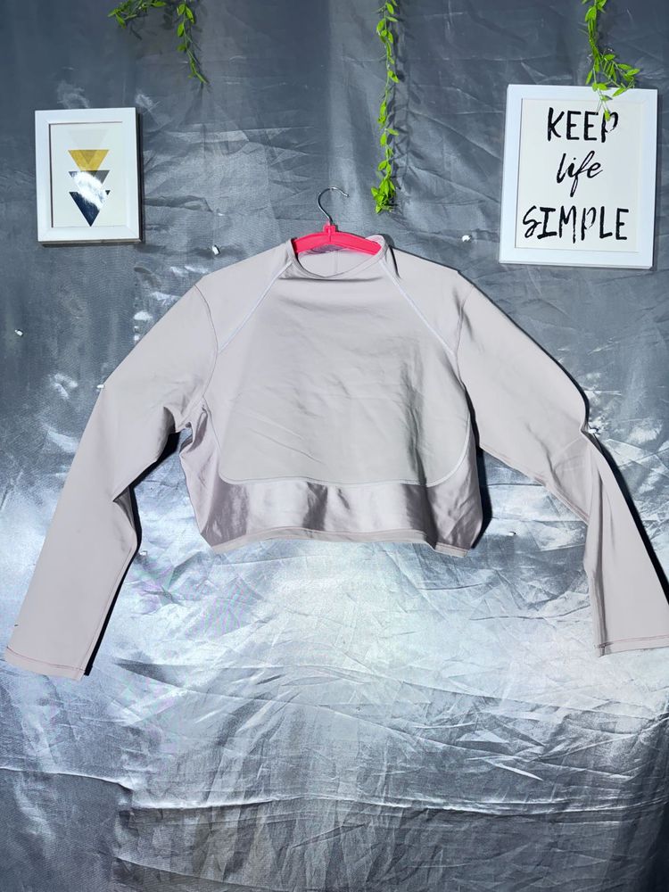 Nike Athletic crop top gym wear
