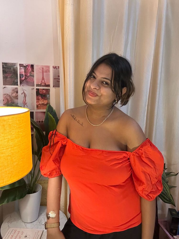 Chic Off-Shoulder Puff Sleeve Top