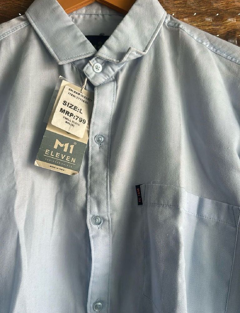Men's Light Blue Button-Down Shirt