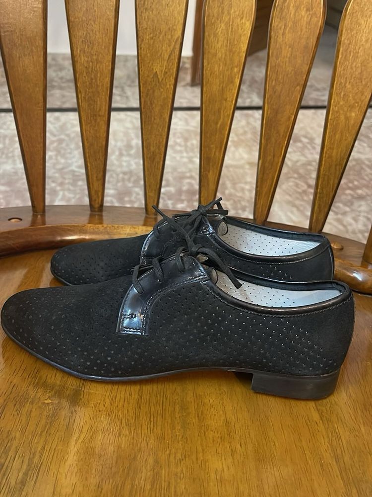 Classic Black Formal Shoes