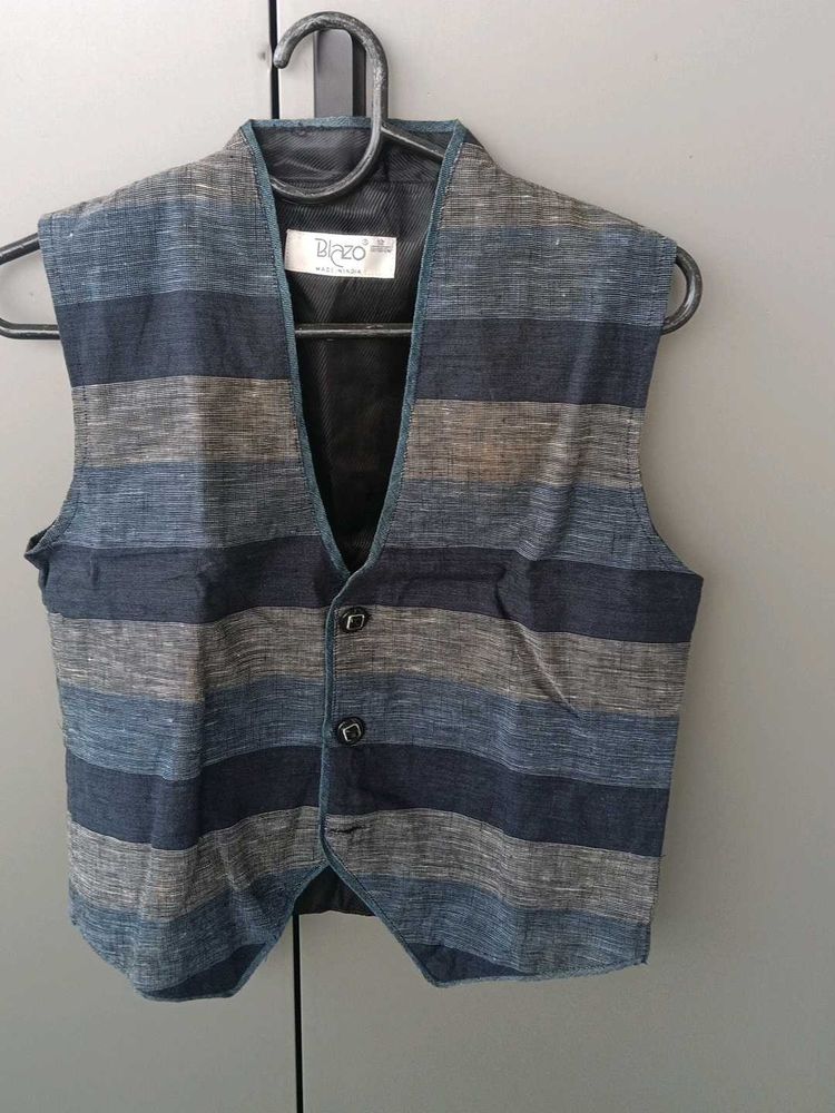 Stylish Striped boy'sWaistcoat