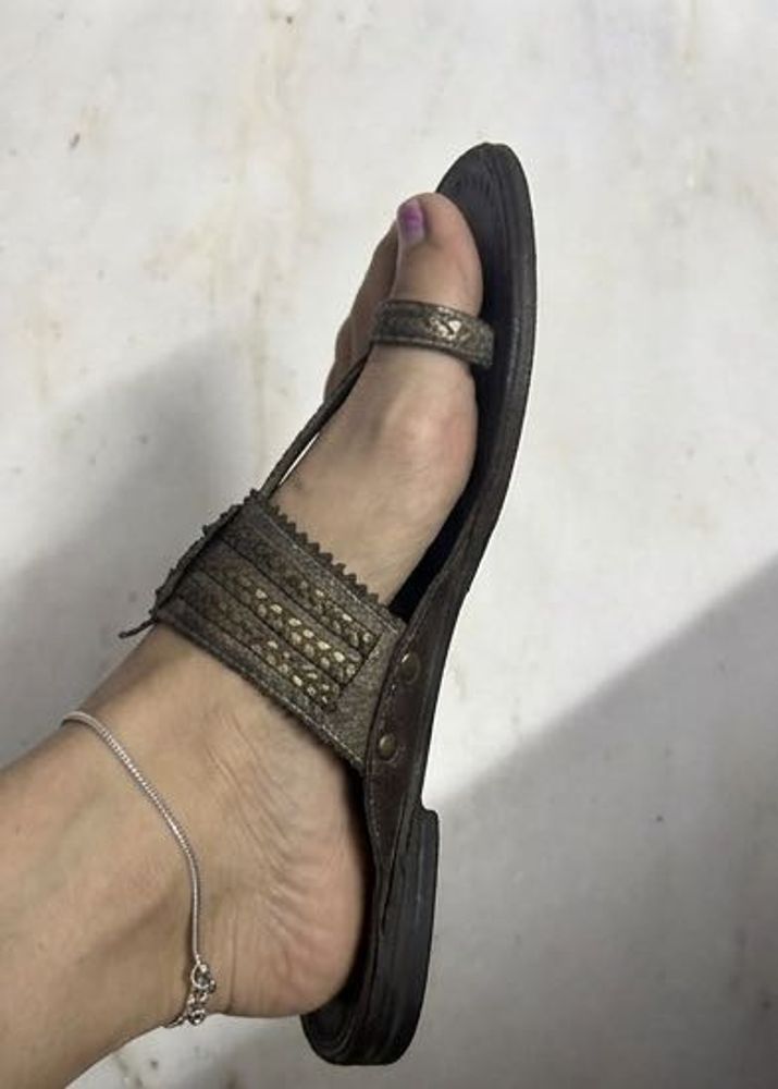 Flat Sandals ON SALE👍🏻