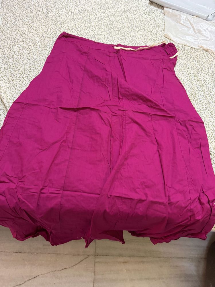 Vibrant Pink Saree Peticoat