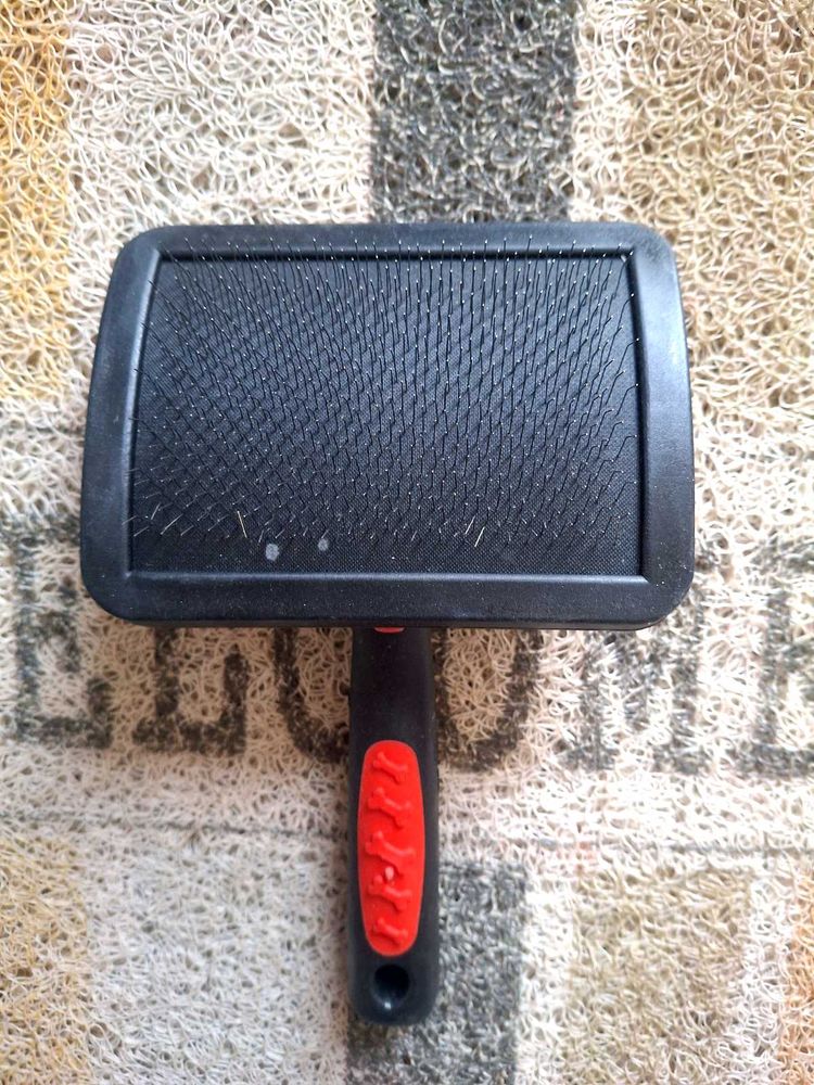 Pet Grooming Brush