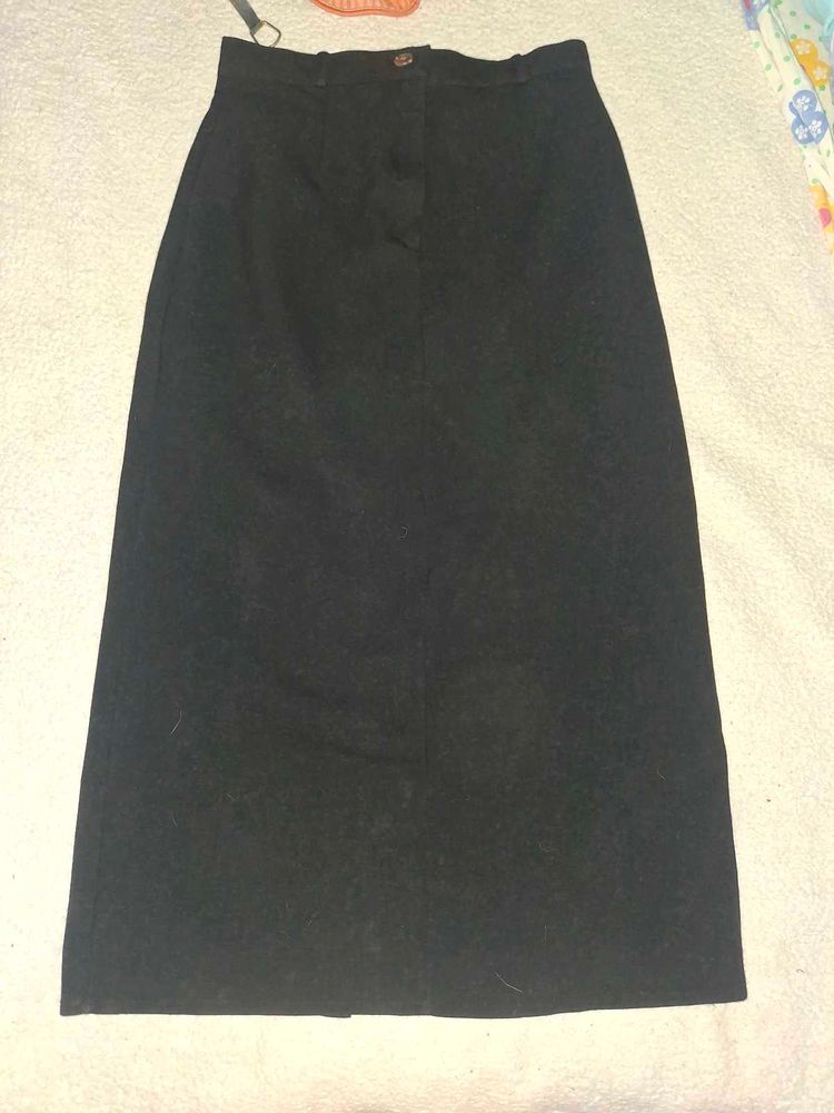 Classic Black Pencil Skirt