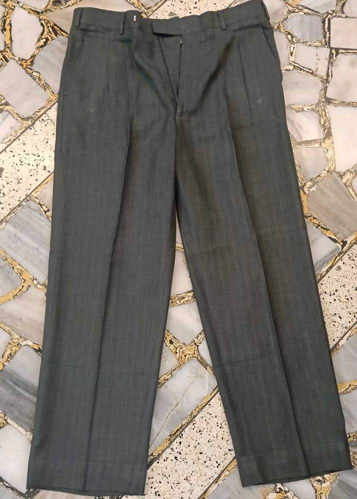 Men's Grey Striped Formal Trousers
